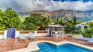 Pool - 3 Bedroom Family Villa in Javea (Javea / Xàbia)