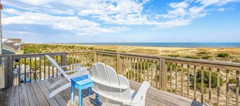 Oceanfront Dog Friendly Home w/ Game Room & Wet Bar. Catch a Second Wave Today!