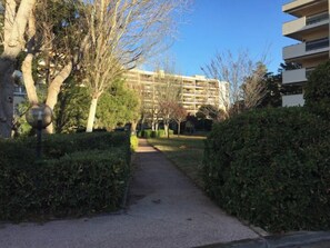 施設の敷地
