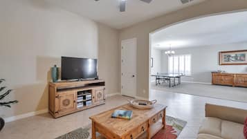 Ălytelevisio, videopelejĂ€