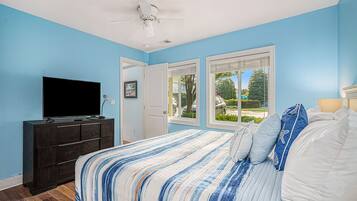 1 bedroom, iron/ironing board, free internet, bed sheets