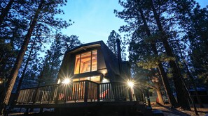 Exterior - Moonlit Bear Hut - A Cozy Gambrel Roof A-Frame Cabin retreat (Big Bear City)