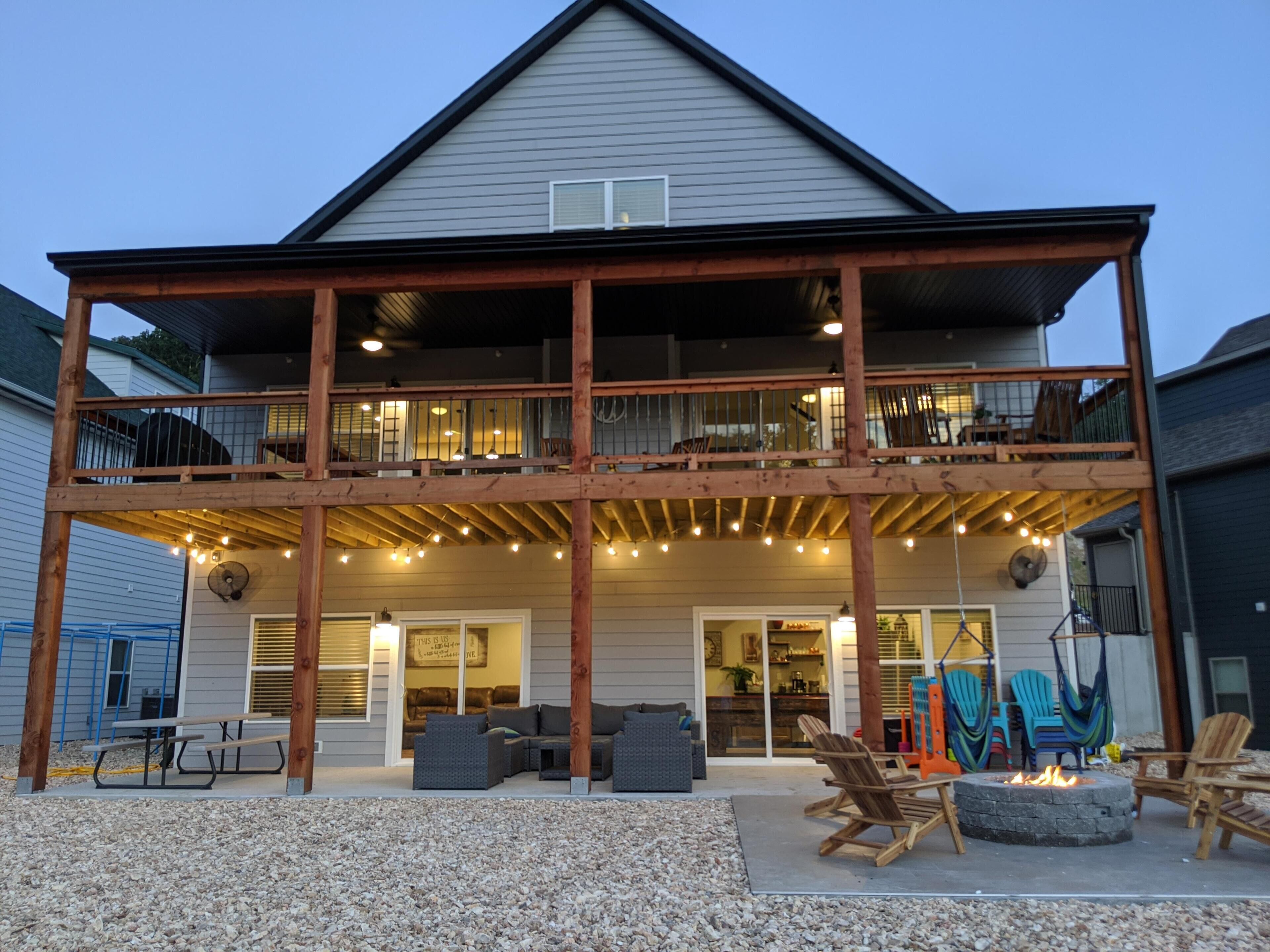 Casa (Livin' The Dream Lite- INDOOR POOL! H) | Exterior