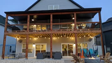 Casa (Livin' The Dream Lite- INDOOR POOL! H) | Exterior