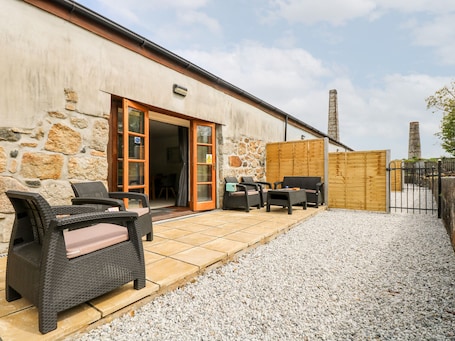 Cottage | Interior. Wheal Prosper@the West Dry