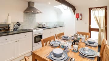 Cottage | Interior