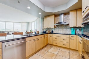 Fridge, microwave, oven, stovetop - Stylish Condo with Furnished Balcony, Shared Pool, Hot Tub, & Fitness Center (Orange Beach)