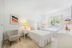 5 makuuhuonetta, silitysrauta/-lauta, ilmainen Wi-Fi, vuodevaatteet
