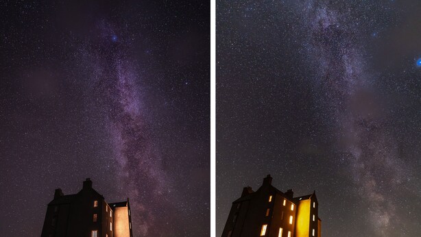 Un edificio con numerose finestre e un cielo stellato.