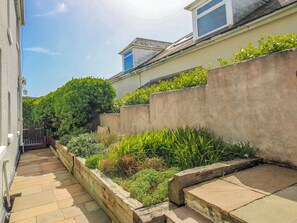 Cottage | Property grounds - Eddystone (Kingsbridge)