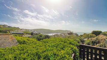 Cottage | Property grounds