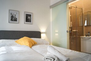 スタンダード ダブルルーム | WiFi (  無料)、ベッドシーツ