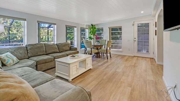 House (3332 Sixth Ave) | Exterior