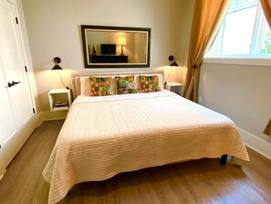 1 bedroom, desk, iron/ironing board, WiFi