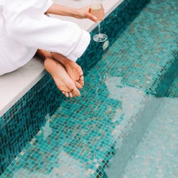 Couples treatment room(s), body treatments, body wraps, body scrubs