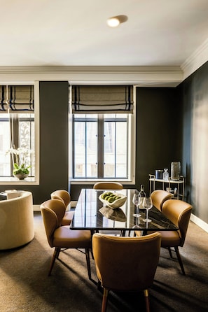 Egyptian cotton sheets, premium bedding, pillow-top beds, minibar - The National, Autograph Collection (Oklahoma City)