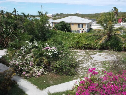 Colwins #5 Family/Group/Couples Sleeps 8