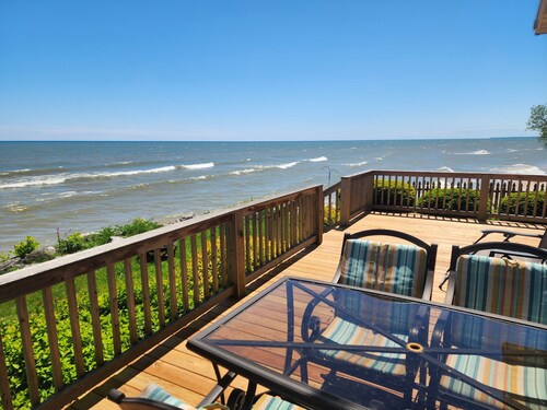 Let your stress melt away at Surfdaze!