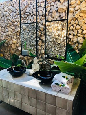 Bangalô Deluxe | Baño | Toallas 