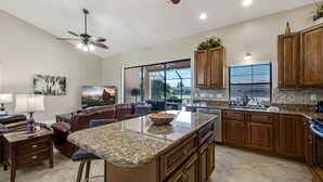 Unclassified image, 3 of 31, button - Villa Jill (Cape Coral)