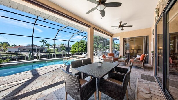 Unclassified image, 1 of 31, button - Villa Jill (Cape Coral)