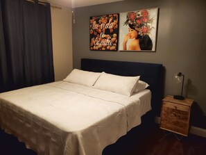 4 bedrooms, desk, iron/ironing board, free WiFi