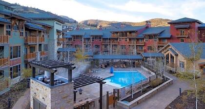 Canyons Ski Resort, 3 bedroom 3 + bath unit at Sunrise Lodge, Park City, UT