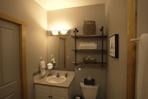 Shower, hair dryer, bathrobes, towels