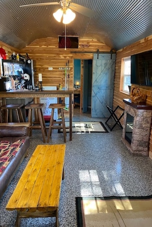Interior. Tom & Jerri's Rustic Cabin located on the lake