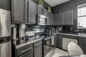 Villa | 11 bedrooms - 14 Room Golf Tennis Villa (Davenport)