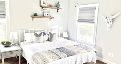 Exclusive, safe, quiet island living Charleston!