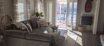 Lake view retreat steps to Badin Lake! Pool, Beach, Restaurant/Bar & Boat Launch