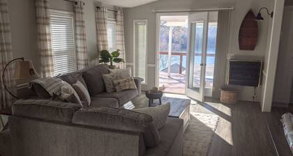 Lake view retreat steps to Badin Lake! Pool, Beach, Restaurant/Bar & Boat Launch