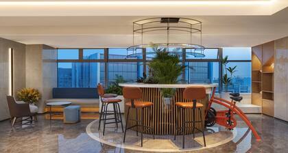 Even Chengdu Jinniu by IHG