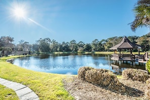 Condo (2 Bedrooms) | Property amenity