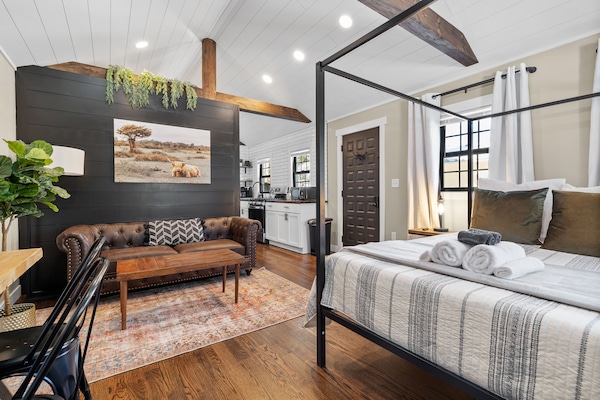 Cottage có thiết kế đặc trưng | Trang trí khác biệt, trang bị nội thất với thiết kế riêng biệt