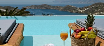 Grand Youtopia villa