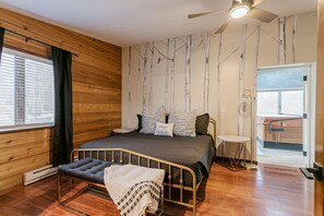 5 bedrooms, iron/ironing board, travel cot, free WiFi