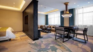 Unclassified image, 2 of 43, button - Platinum Milton Business Hotel (Changchun)