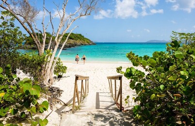 Sailing British Virgin Islands, Starts at 16K, Crew, Dining / Drink Package.