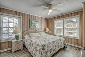 8 間睡房、熨斗/熨衫板、免費 Wi-Fi、床單