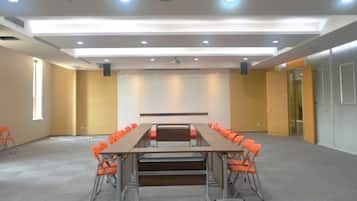 Fasilitas rapat