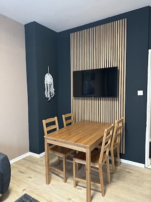 Dining - BERLIN - IMMA WAT LOS - Apartment for up to 11 people (Berlin)