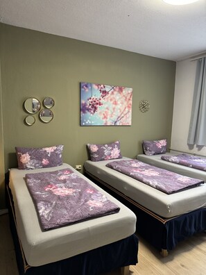 3 Schlafzimmer, Bügeleisen/Bügelbrett, kostenloses WLAN, Bettwäsche
