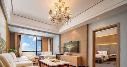 Yulin Hotel
