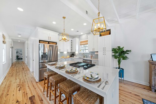 The Charleston Suite: The Harper Suite