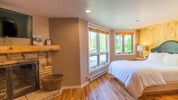 12 chambres, bureau, fer et planche Ă repasser, lit parapluie