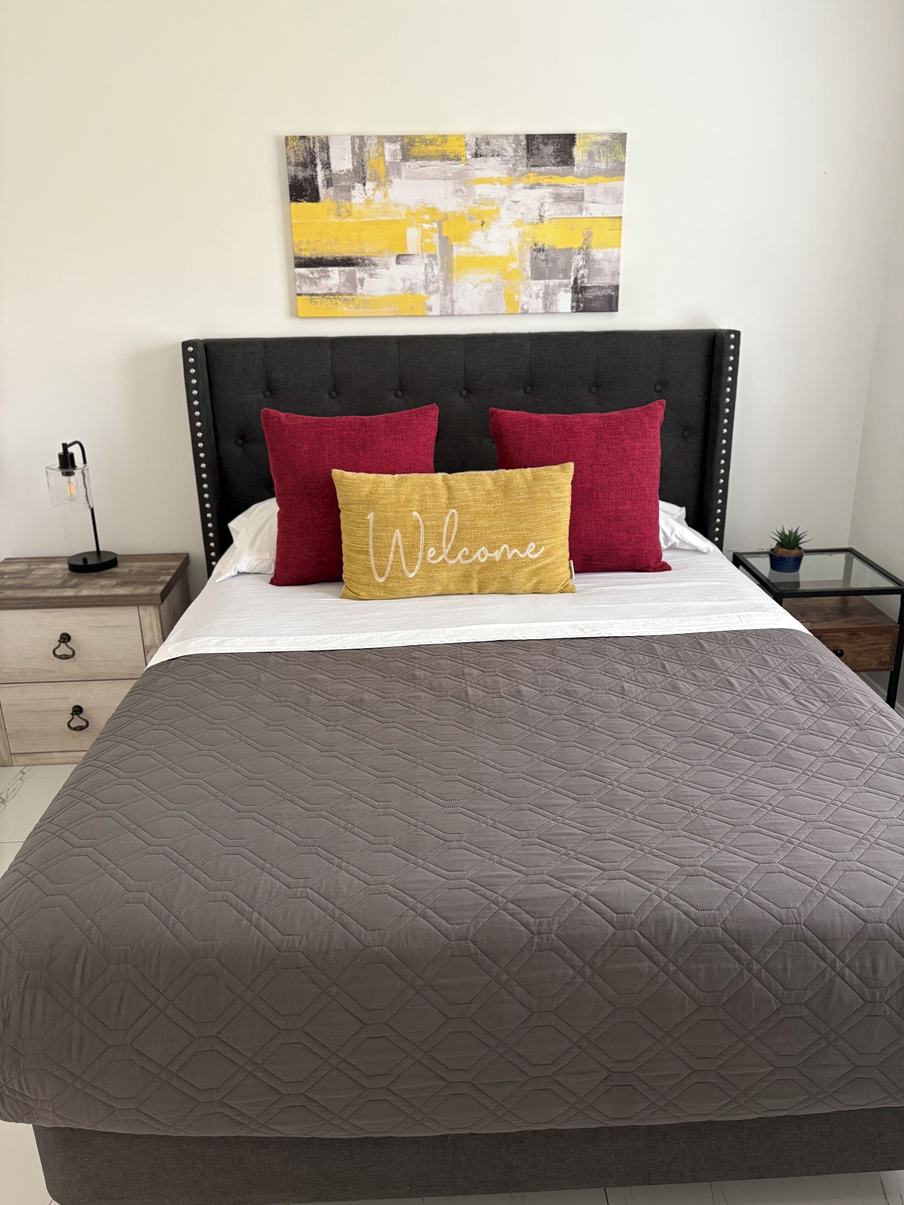 2 多间卧室、熨斗/熨衣板、免费 WiFi、床单