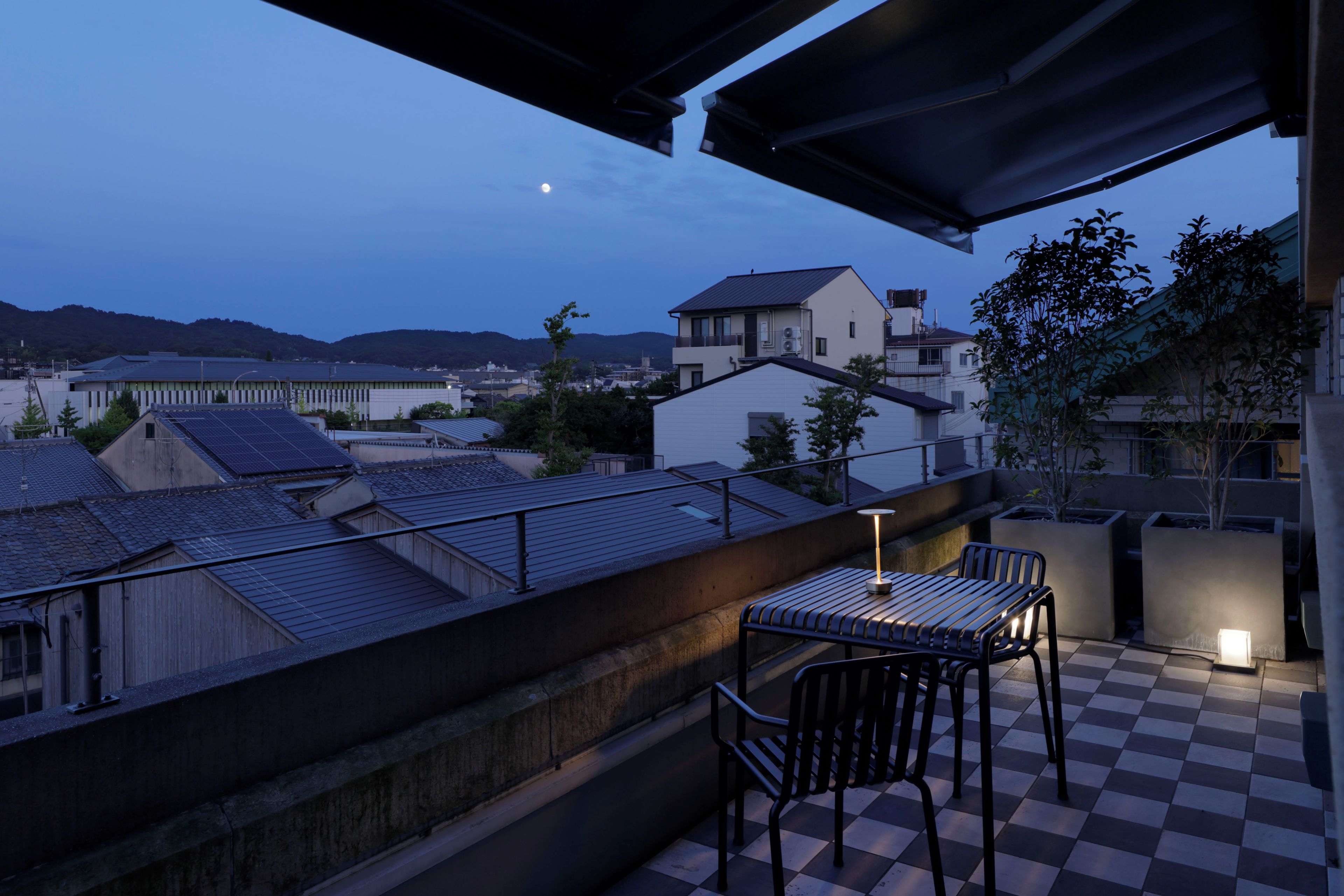 Japanese Balcony King (Former Nintendo Headquarters / 1h Early Check-in & Late Check-out) | Terrace/patio