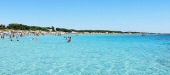 Nice apartment in villa for 4 people with pool, WIFI, A/C and terrace